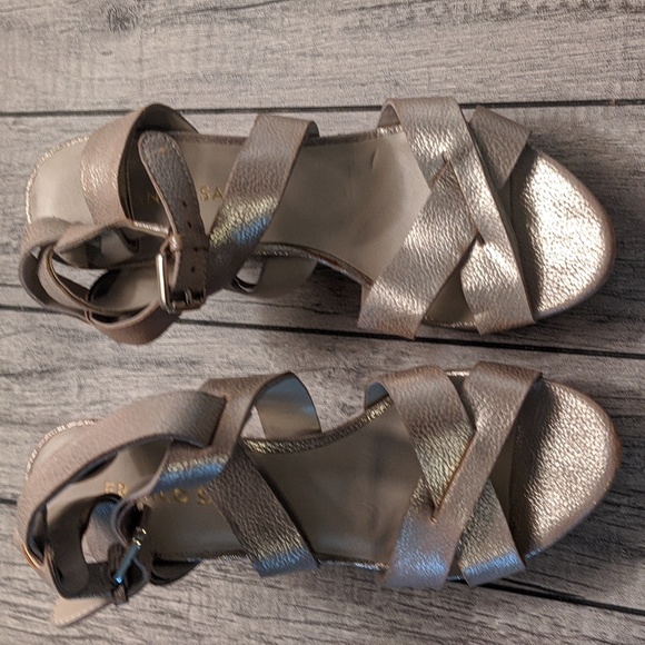 Franco Sarto size 6 wedges - Picture 2 of 5